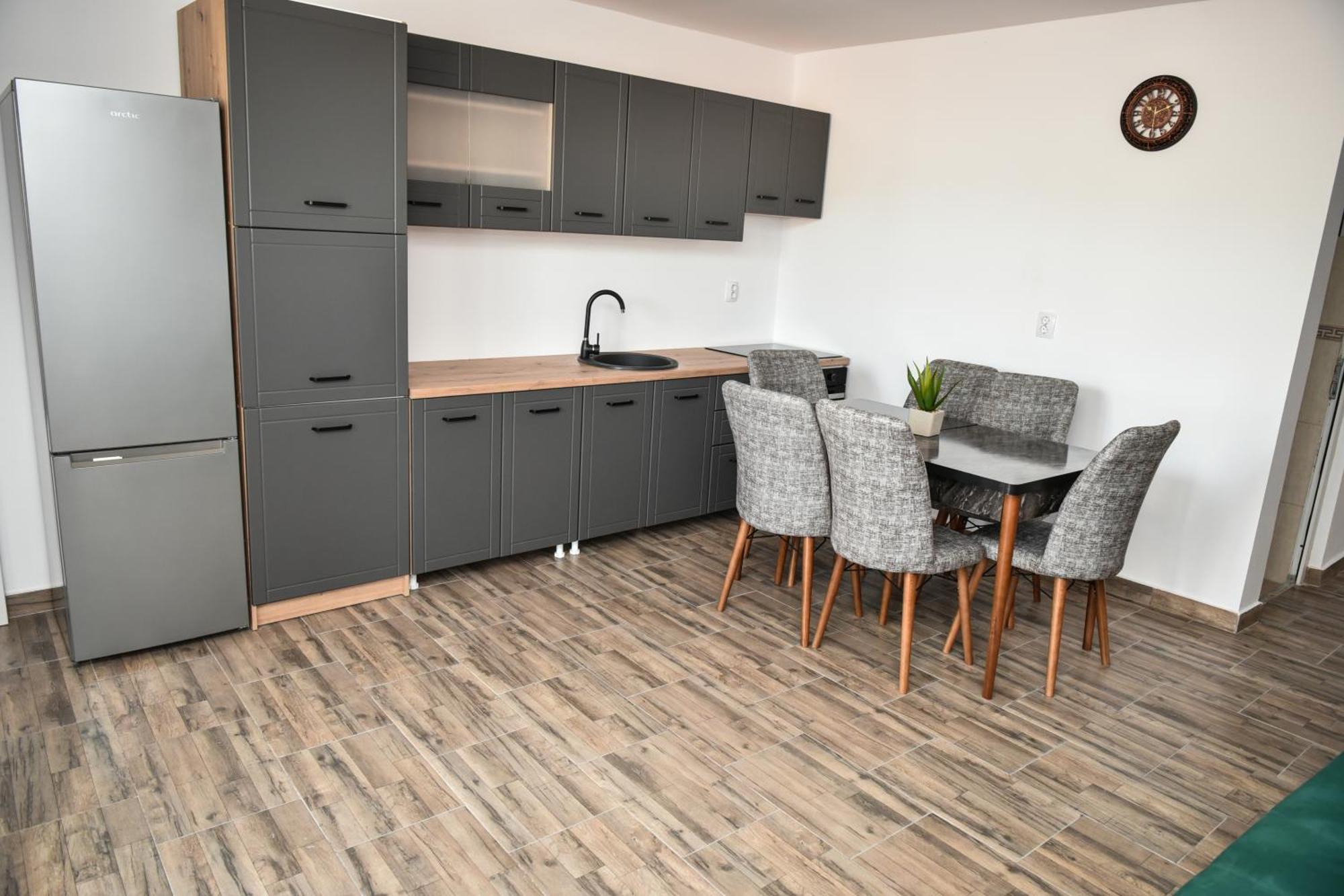 Apartament'S Moise Turda Luaran gambar