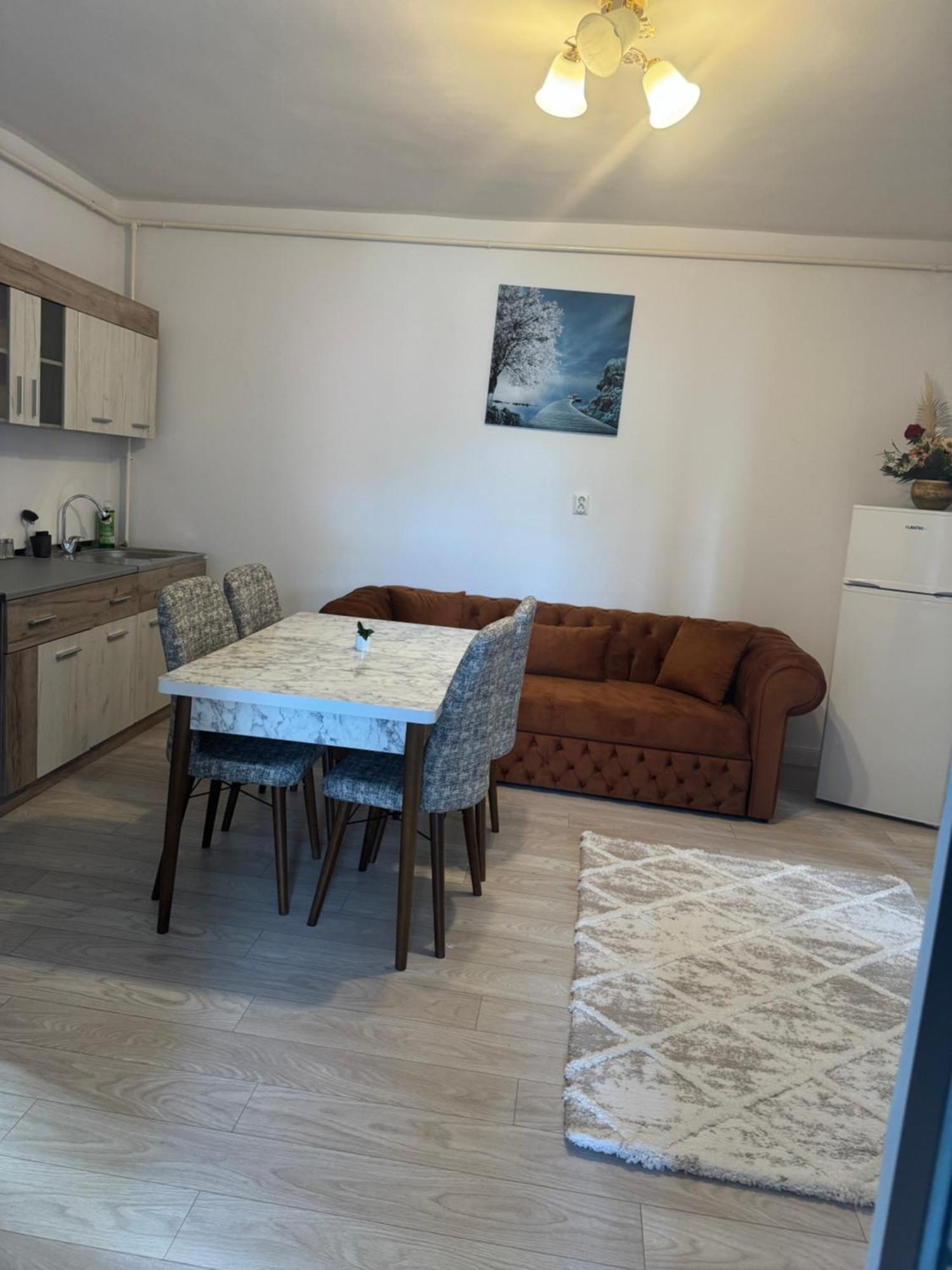 Apartament'S Moise Turda Luaran gambar